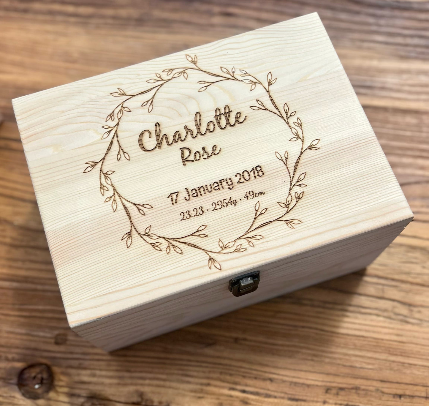 Personalised birth keepsake box